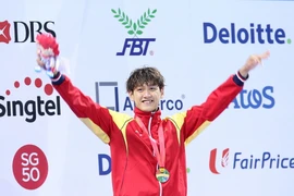 VĐV Hoàng Quý Phước đã xuất sắc đoạt huy chương vàng nội dung 200m tự do nam của môn Bơi tại SEA Games 28. (Nguồn: Quốc Khánh/TTXVN)