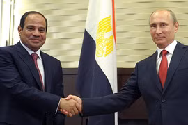 Tổng thống Putin thăm Ai Cập: Cú hích trong quan hệ hai nước