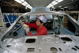 Nhật Bản dự đoán kinh tế tăng trưởng 1,5% trong tài khoá 2015