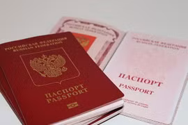 Ukraine siết chặt thủ tục nhập cảnh đối với người Nga