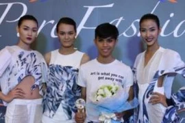 Nhà thiết kế trẻ VN dự London Fashion Week 2014