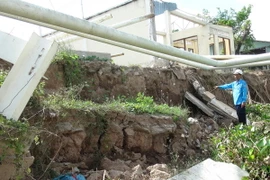 Đồng Tháp đầu tư 9 tỷ đồng chống sạt lở hai bờ sông Tiền