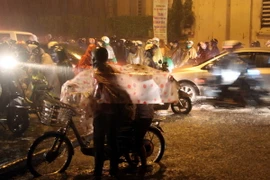 Ngày 30/1, không khí lạnh tràn về miền Bắc gây mưa rải rác