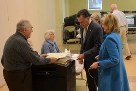 Nghị sỹ Mitt Romney tuyên bố không tranh cử tổng thống Mỹ