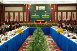 Bộ trưởng Công an Trần Đại Quang thăm và làm việc tại Campuchia