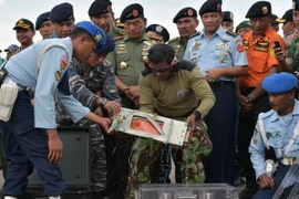 Hải quân Singapore phát hiện được phần thân của máy bay QZ8501