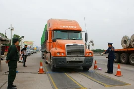 Kiểm soát tải trọng gắn với tái cơ cấu thị trường vận tải