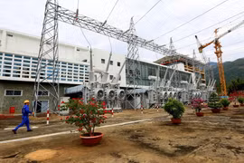 Một góc Nhà máy thủy điện Đa Nhim - một trong những nhà máy thủy điện đạt hiệu suất phát điện cao nhất cả nước. (Ảnh: Ngọc Hà/TTXVN)