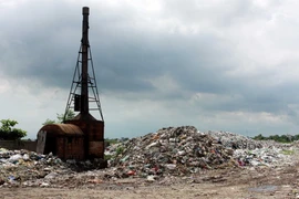 Lò đốt rác của xã Vũ Hội không còn hoạt động. (Ảnh: Thế Duyệt/TTXVN)