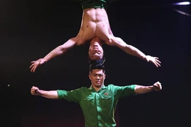 Màn biểu diễn ấn tượng của Quốc Cơ-Quốc Nghiệp. (Ảnh: Hải An/Vietnam+)