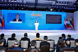 Thủ tướng Thái Lan Prayuth Chan-ocha phát biểu tại lễ khai mạc hội nghị. (Ảnh: Thống Nhất/TTXVN)