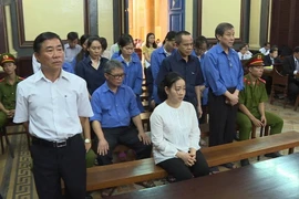 Các bị cáo tại phiên tòa ngày 9/5. (Ảnh: Thành Chung/TTXVN)