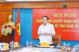 Ông Phan Đình Trạc, Bí thư Trung ương Đảng, Trưởng Ban Nội chính Trung ương, Trưởng đoàn kiểm tra phát biểu. (Ảnh: Minh Quyết/TTXVN)