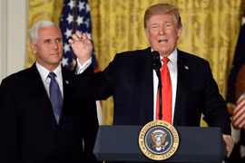 Ông Trump phát biểu trước Hội đồng Vũ trụ Quốc gia Mỹ hôm 18/6. (Nguồn: AFP)