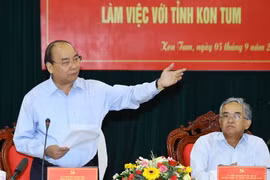 Thủ tướng Nguyễn Xuân Phúc phát biểu kết luận tại buổi làm việc. (Ảnh: Thống Nhất/TTXVN)