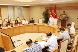 Phó Thủ tướng Vương Đình Huệ phát biểu tại buổi làm việc. (Ảnh: Lâm Khánh/TTXVN)