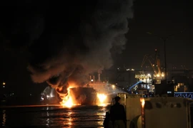 Đã dập tắt đám cháy trên trên tàu dầu Hải Hà 18 tại Hải Phòng