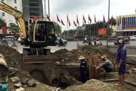 Một điểm thi công dự án thoát nước tại thành phố Huế. (Ảnh: Quốc Việt/Vietnam+)