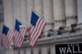 Thị trường phố Wall tại New York, Mỹ. (Ảnh: AFP/ TTXVN)