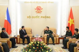 Việt Nam và Philippines thúc đẩy hơn nữa quan hệ hợp tác quốc phòng