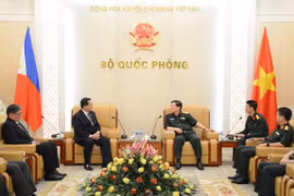 Việt Nam và Philippines thúc đẩy hơn nữa quan hệ hợp tác quốc phòng