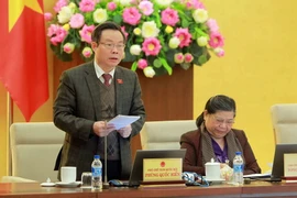 Phó Chủ tịch Quốc hội Phùng Quốc Hiển phát biểu ý kiến. (Ảnh: An Đăng/TTXVN)