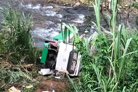 Hiện trường vụ tai nạn. (Ảnh: Cao Nguyên/TTXVN)