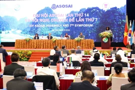 Các đại biểu dự Phiên họp toàn thể lần thứ nhất ASOSAI 14 chiều 19/9. (Ảnh: TTXVN)