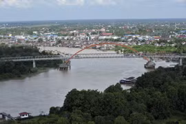 Một góc tỉnh Trung Kalimantan trên đảo Borneo, nơi xây dựng thủ đô mới của Indonesia. (Ảnh: AFP/TTXVN)