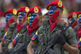 Binh sỹ Venezuela trong một cuộc tập trận. (Nguồn: guyanagraphic.com)
