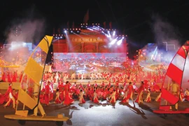 Hoành tráng lễ hội Hoa phượng Đỏ-Hải Phòng năm 2016