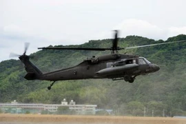 Máy bay trực thăng UH-60. (Nguồn: Kyodo/TTXVN)