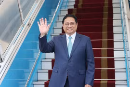Thủ tướng lên đường dự Hội nghị Cấp cao ASEAN-GCC và thăm Saudi Arabia