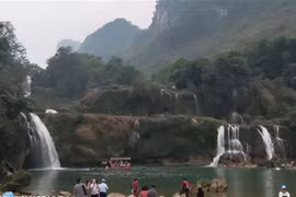 Thác Bản Giốc. (Ảnh: Quốc Đạt/TTXVN)