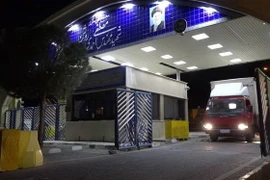 Lối vào của nhà máy làm giàu urani Natanz, Iran, ngày 6/11/2019. (Ảnh: AFP/TTXVN)