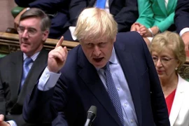Thủ tướng Boris Johnson phát biểu ngày 25/9. (Nguồn: Reuters)