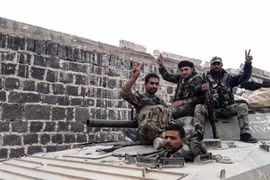 Binh sỹ Syria tại một khu vực ở tỉnh Idlib. (Ảnh: AFP/TTXVN)