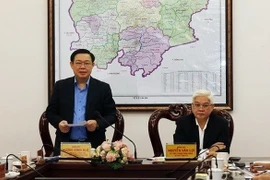 Phó Thủ tướng Vương Đình Huệ chỉ đạo tại buổi làm việc. (Ảnh: TTXVN)