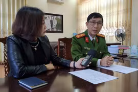 Đại diện lãnh đạo Công an Lai Châu thông tin cho báo chí.
