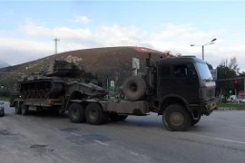 Đoàn xe quân sự Thổ Nhĩ Kỳ được triển khai tại tỉnh Hatay, giáp giới Syria ngày 14/1/2019. (Ảnh: THX/TTXVN)