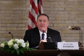 Ngoại trưởng Mỹ Mike Pompeo tại cuộc họp báo trong chuyến thăm Italy ngày 2/10. (Ảnh: AFP/TTXVN)