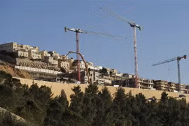 Công trường xây dựng khu định cư Ramat Shlomo của Israel tại Jerusalem ngày 20/11/2019. (Ảnh: AFP/TTXVN)