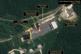 (Ảnh chụp từ vệ tinh ngày 3/8/2018): Các hoạt động tháo dỡ tại bãi thử tên lửa Sohae của Triều Tiên. (Ảnh: Yonhap/TTXVN)