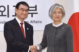 Ngoại trưởng Nhật Bản Taro Kono có thể gặp người đồng cấp Hàn Quốc Kang Kyung-wha. (Nguồn: Kyodo)