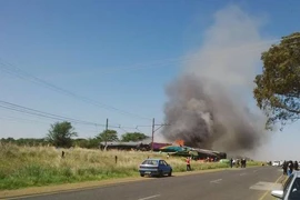 Hiện trường vụ tai nạn. (Ảnh: Twitter)