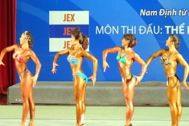 [Photo] "Bỏng mắt" và ấn tượng với màn trình diễn thể hình