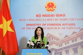 Người phát ngôn Bộ Ngoại giao Lê Thị Thu Hằng trả lời các câu hỏi của phóng viên trong nước và quốc tế và thông báo một số hoạt động đối ngoại của Việt Nam trong thời gian tới. (Ảnh: Văn Điệp/TTXVN)