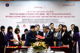 Lễ ký kết biên bản ghi nhớ hợp tác. (Ảnh: Bích Thủy/TTXVN)