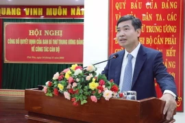 Ông Tạ Anh Tuấn - Phó Bí thư Tỉnh ủy Phú Yên nhiệm kỳ 2020-2025 phát biểu nhận nhiệm vụ. (Ảnh: Xuân Triệu/TTXVN)