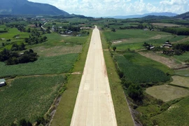 Một đoạn đường Trường Sơn Đông. (Nguồn: TTXVN)